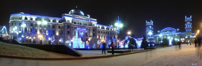 Панорама новогодней Привокзальной площади