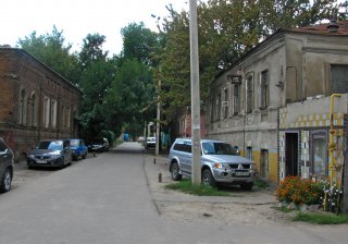 http://streets-kharkiv.info/files/img2/IMG_7867-per-borzyi-2012.thumbnail.jpg