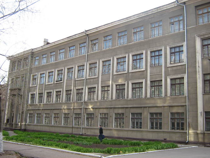 Школа на улице Данилевского в Харькове