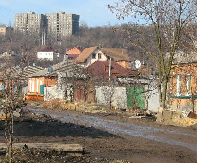 Улица Наумовская, вид с ул.Шолом-Алейхема