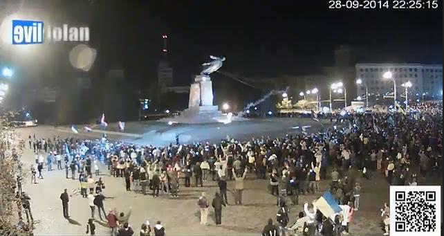 Крупнейший в Украине памятник Ленину в Харькове сброшен с пьедестала