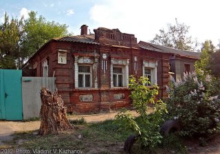 Дом 5 по ул. Краснодонской, фото 2012 года