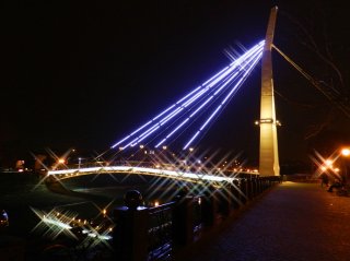 Вечерний Харьков, мост через реку Лопань возле Цирка