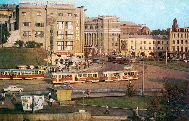 Площадь Пролетарская, советский Харьков