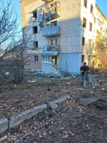 От обстрела пострадал жидой дом, Украина 2022