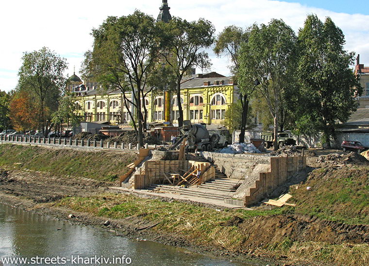 Реконструкция Лопанской набережной в городе Харькове